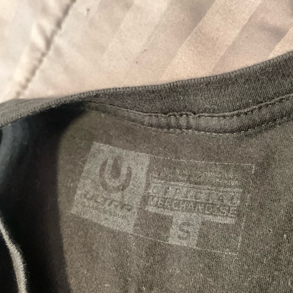 ULTRA MUSIC FESTIVAL Sleeveless Fringe Tank Top - Picture 3 of 3